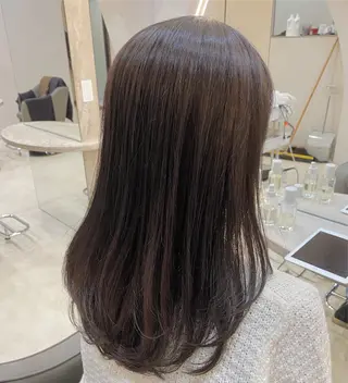 ミディアム YUSUKE (ユウスケ)のヘアスタイル