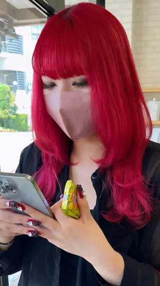 カラー Lin./ リズのヘアスタイル