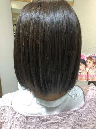 ミディアム カラー 青野 有雅のヘアスタイル