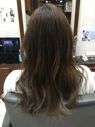 ショート ミディアム セミロング ロング カラー パーマ ヘアアレンジ メンズ キッズ ネイル まつエク MODEK's阿倍野 伊藤サダキのヘアスタイル
