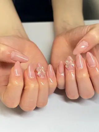 ネイル WHITELY みどりのネイルデザイン