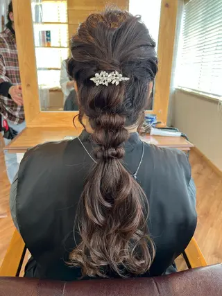 ロング ヘアアレンジ Topstylist YUKIのヘアスタイル