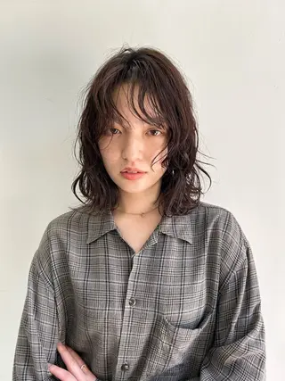 ミディアム パーマ ボブ・レイヤー ・パーマ【iri】のヘアスタイル