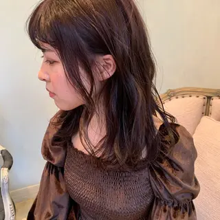 ロング カラー SAKINO. ベージュカラーのヘアスタイル