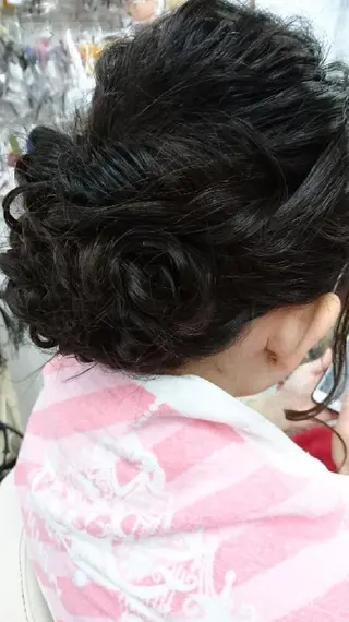 ロング ヘアアレンジ 工藤 マユナのヘアスタイル