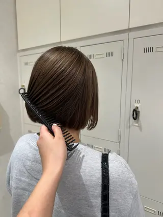 ショート カラー 似合わせレイヤー 海外風レイヤーmioのヘアスタイル