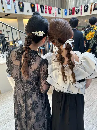 ロング Sana/ 耳ツボ/インナーのヘアスタイル