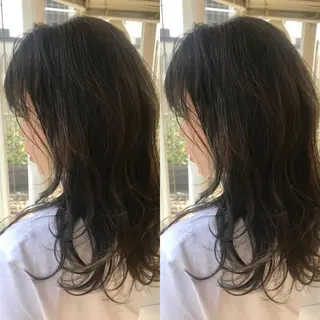 セミロング カラー 小栗 麻衣のヘアスタイル