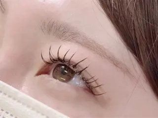 マツエク・マツパ eyelashsalon Lovey所属・Lovey /三輪 朱音のマツエク・マツパデザイン