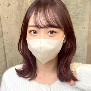 ミディアム カラー 盛れる顔周り /透明感/かりん🎀のヘアスタイル