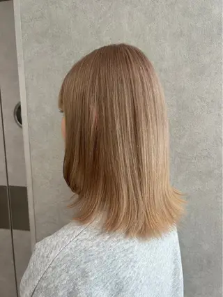 カラー 🍨デザインカラー/ ブリーチ”みさき🐇のヘアスタイル