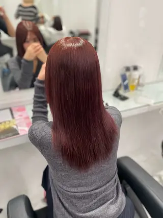 セミロング カラー トレンド暖色ヘア🍒 miu🍒のヘアスタイル