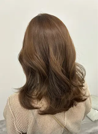 セミロング カラー ヘアアレンジ MYRTLE Mifūのヘアスタイル