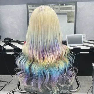 セミロング ブリーチ&エクステ 🥀ケアカラー特化のヘアスタイル