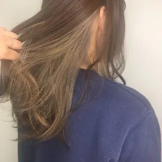 ロング カラー 福島 純子のヘアスタイル
