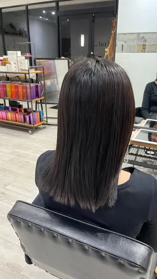 ミディアム カラー 殿北 茉奈のヘアスタイル