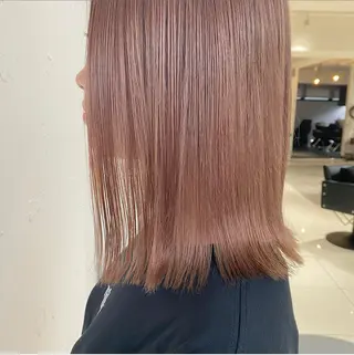 ミディアム 顔周りの垢抜けヘア 立山愛梨のヘアスタイル