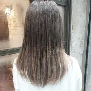 ロング カラー ブリーチ・ハイトーン 特化🎉内山のヘアスタイル