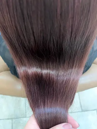 ロング カラー カラー/アイリスト 麻優のヘアスタイル