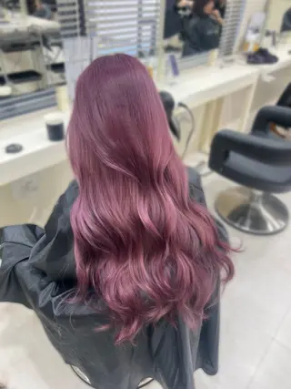 ロング カラー ヘアアレンジ 韓国レイヤー＆ピンク 艶髪🩶maikoのヘアスタイル