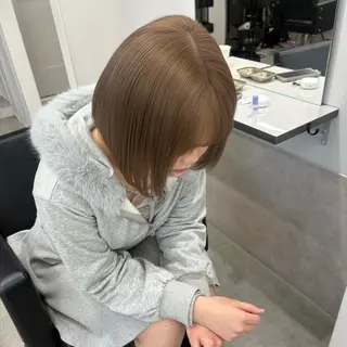 ショート カラー ハイトーン ayane💖のヘアスタイル