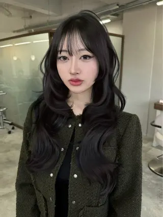ロング 家村 茉由のヘアスタイル