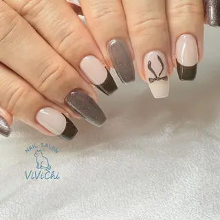 ネイル ViViChi 梨帆のネイルデザイン