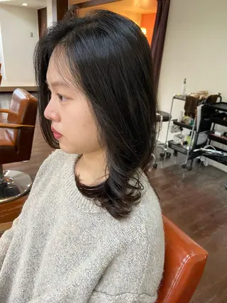 セミロング パーマ AIRFLOW所属・韓国ヘア ユイカのヘアスタイル