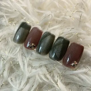 ネイル Legit nail salonのネイルデザイン