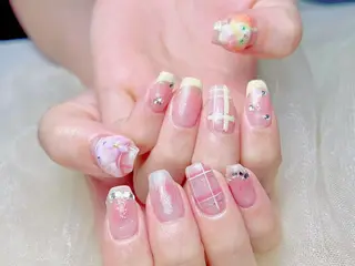 ネイル KIMI 🐰のネイルデザイン