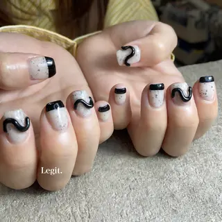 ネイル Legit nail salonのネイルデザイン