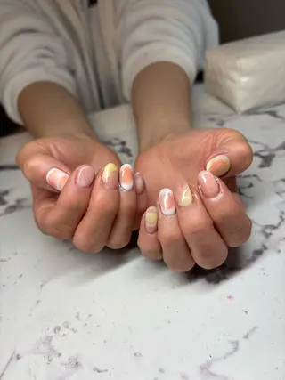 ネイル ｈｕｉｔ． 結衣のネイルデザイン