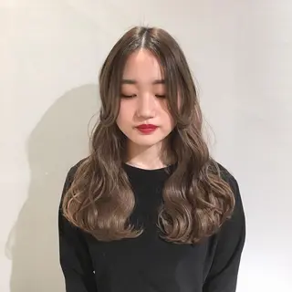 ロング カラー ヘアアレンジ 柔らか垢抜けｶﾗｰと ｶｯﾄ🫧ASUKAのヘアスタイル