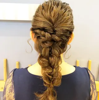ロング 小宮 真理奈のヘアスタイル