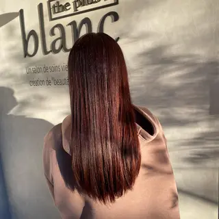 ロング 冨樫 真季のヘアスタイル