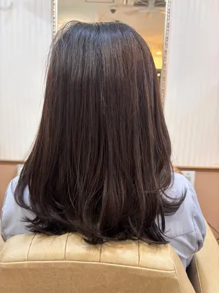 ロング 吉井 愛のヘアスタイル