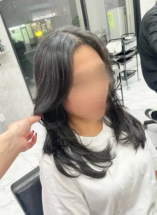 ミディアム 🦋ハイトーン🦋 石山 希理🦋のヘアスタイル
