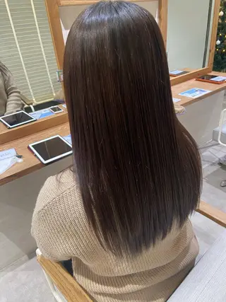 ロング ハラダ ヒナミのヘアスタイル