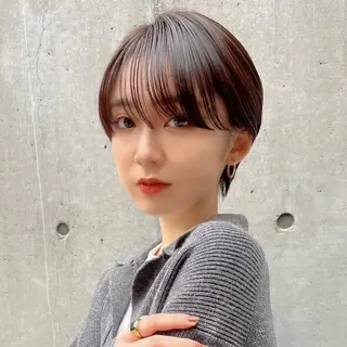 ショート カラー 縮毛矯正・似合わせ タナカ レイヤのヘアスタイル