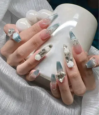 ネイル Lee Nails チップ長さだし専門店のネイルデザイン