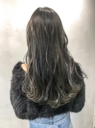 ロング カラー 江畑 匠 新宿三丁目 徒歩30秒⭐️のヘアスタイル