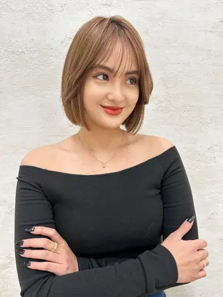 ミディアム カラー ヘアアレンジ ツヤ髪になりたい方へ 🩷柴田知亜希のヘアスタイル