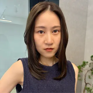 ミディアム カラー アヤカ foto 武蔵小杉のヘアスタイル