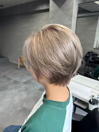 ショート カラー 垢抜けのプロ🪄 honoのヘアスタイル