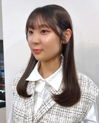 セミロング 韓国ヘア 🎀華澄のヘアスタイル