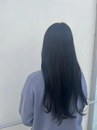 ロング カラー TEMIL HAIR 《まお》のヘアスタイル