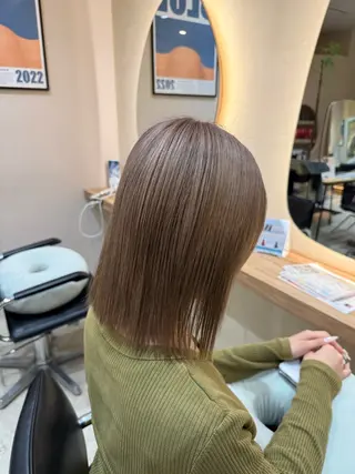 カラー ハイトーンベージュ カラー/さら🎀のヘアスタイル
