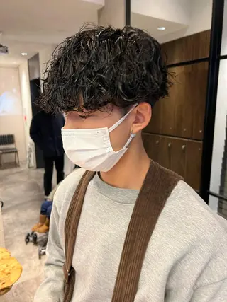 ショート パーマ メンズ 波巻きスパイラルパー マ/シャドウパーマ駿のヘアスタイル