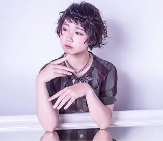 ショート ミディアム カラー パーマ ハイトーン×髪質改善 KENTAのヘアスタイル