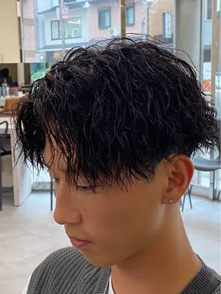 メンズ 🚨メンズ曲がる 縮毛矯正りおん🚨のヘアスタイル